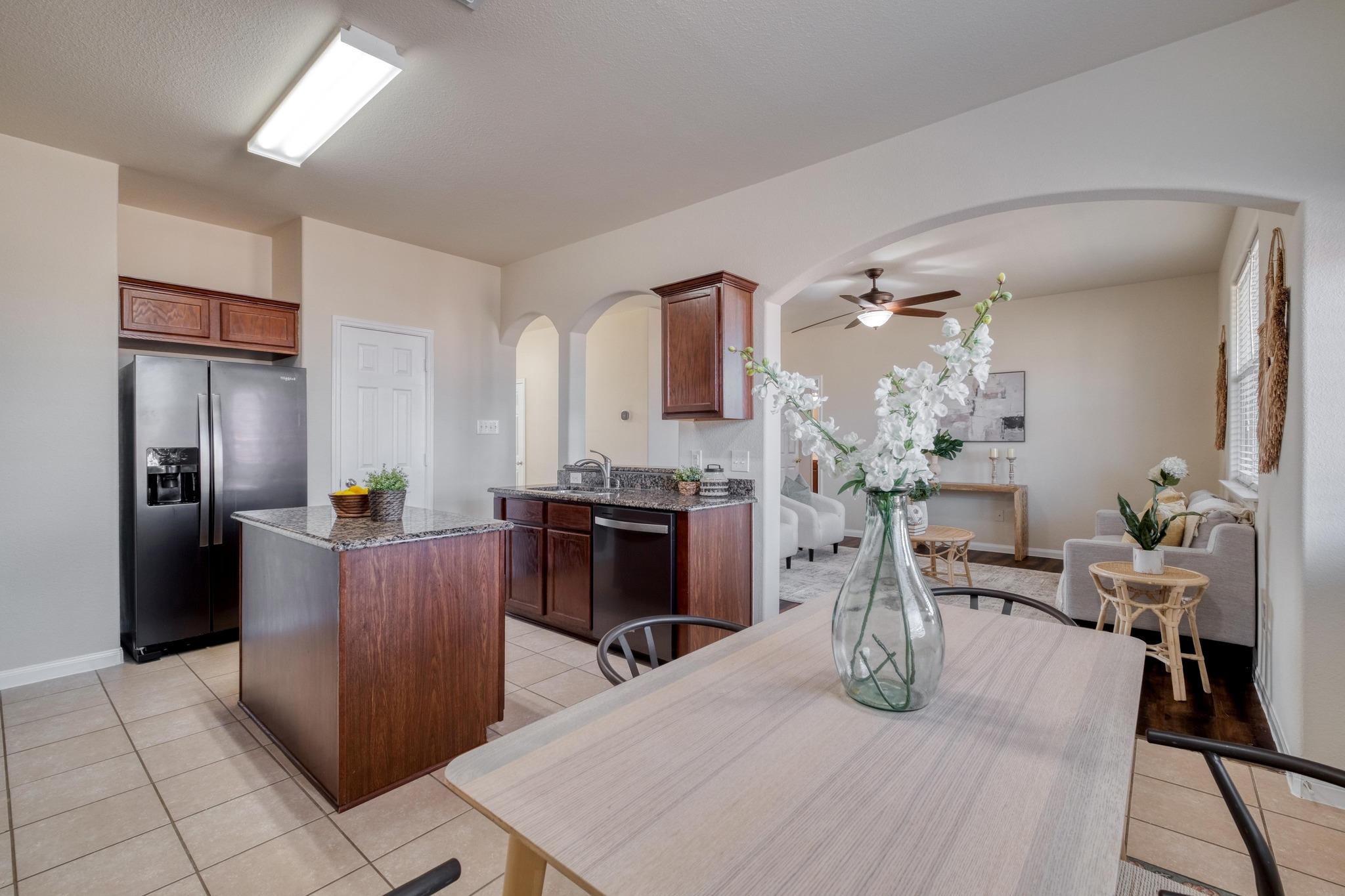 19328 Wt Gallaway St, Manor, TX 78653