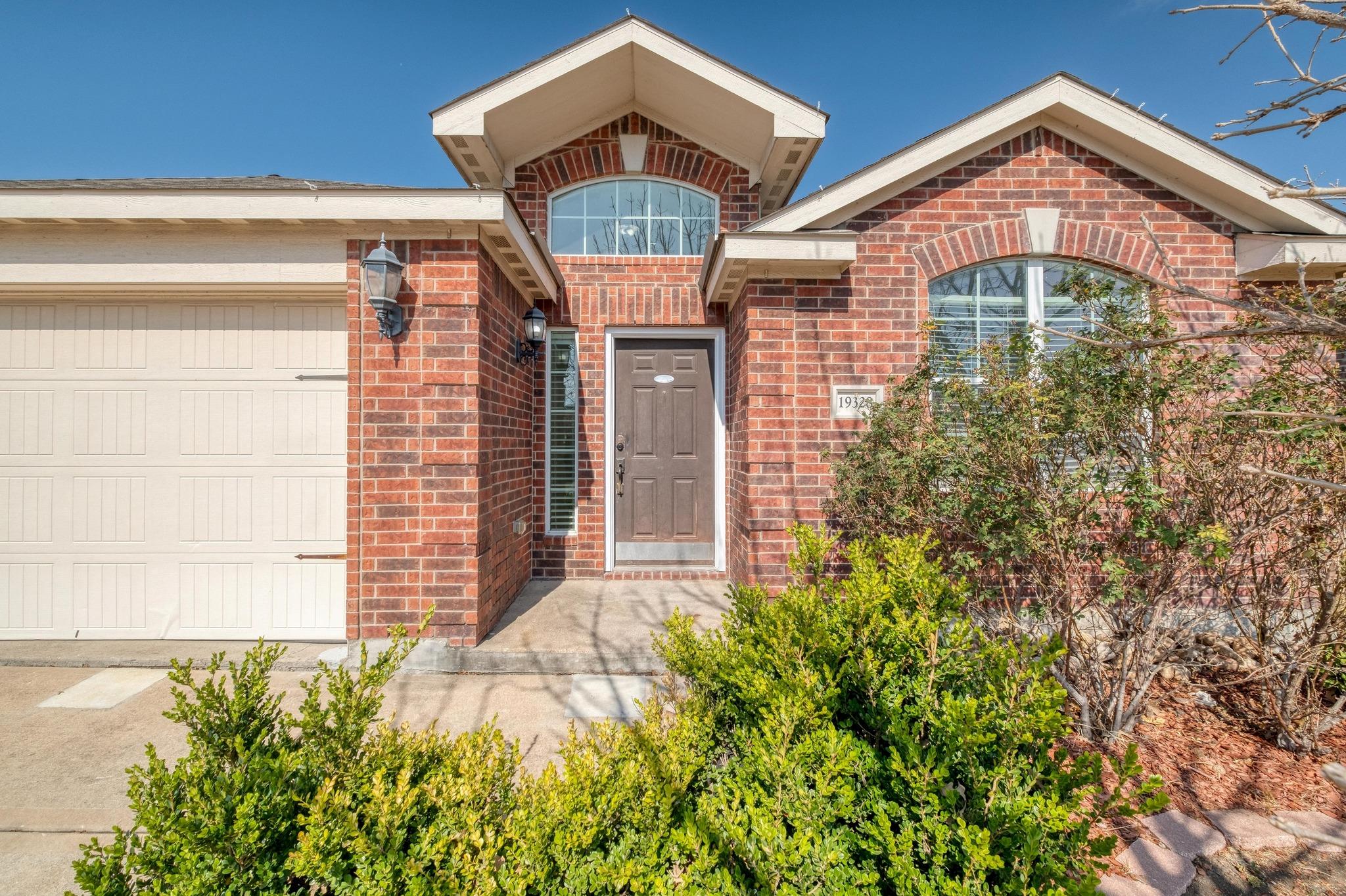 19328 Wt Gallaway St, Manor, TX 78653