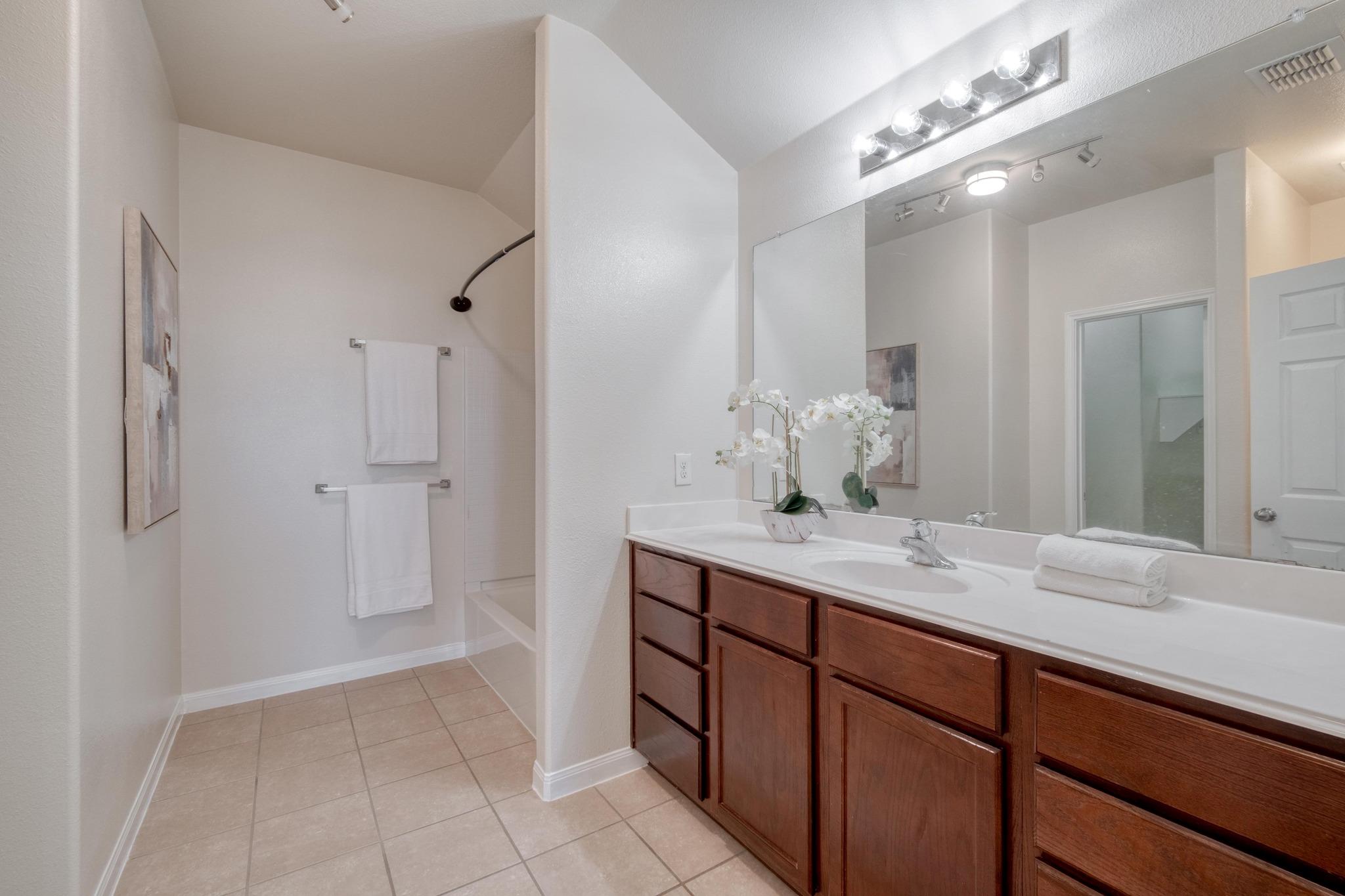 19328 Wt Gallaway St, Manor, TX 78653