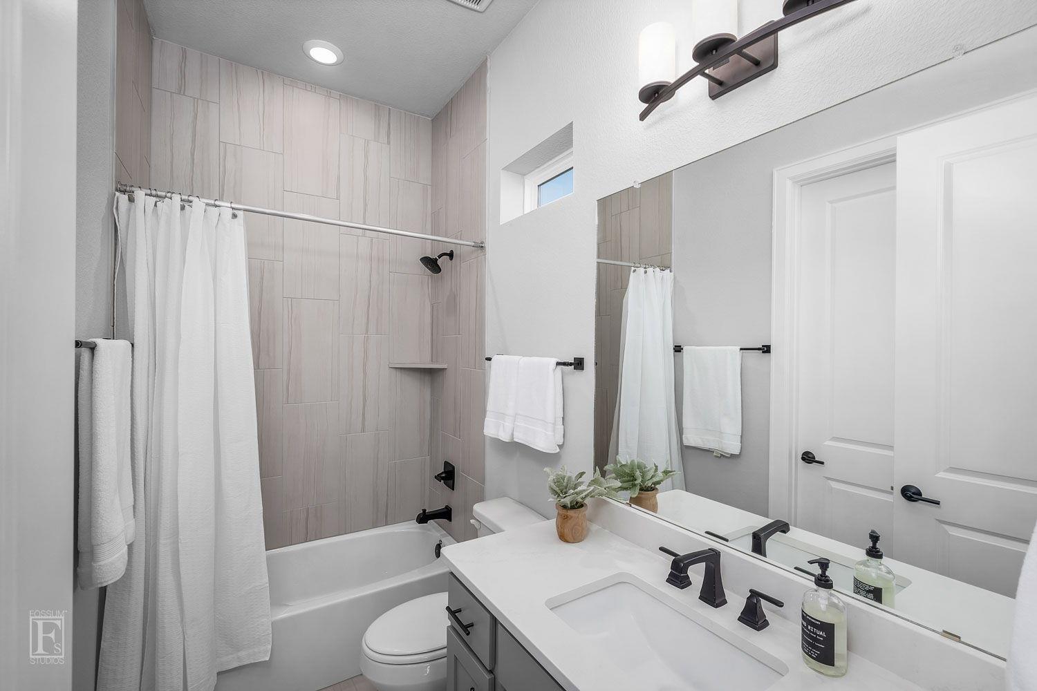 438 Playing Cypress Dr, San Marcos, TX 78666