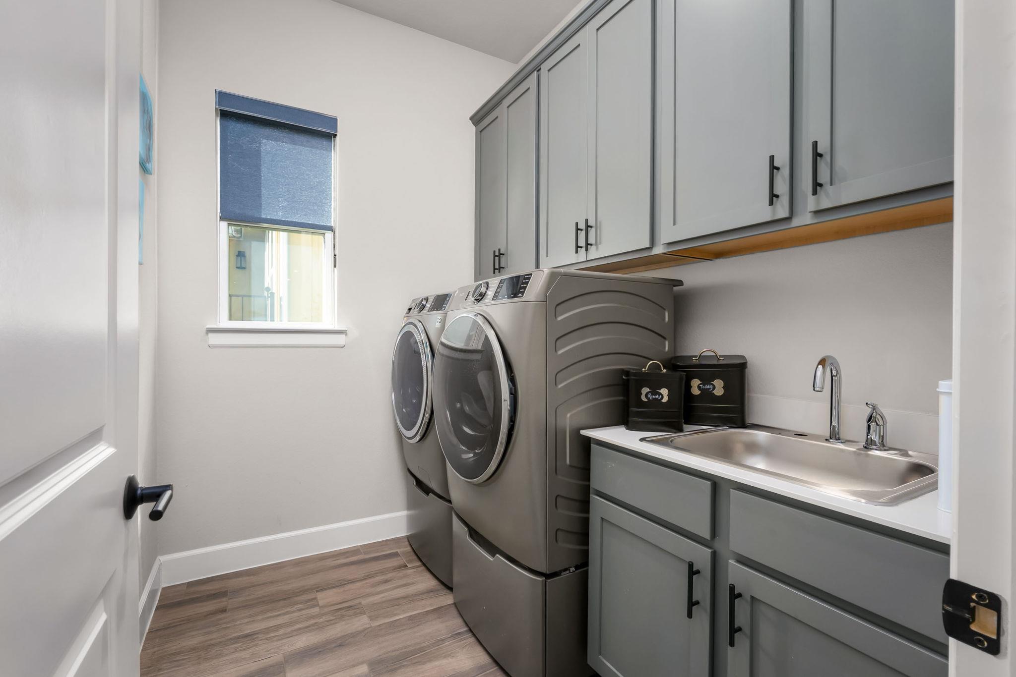 438 Playing Cypress Dr, San Marcos, TX 78666