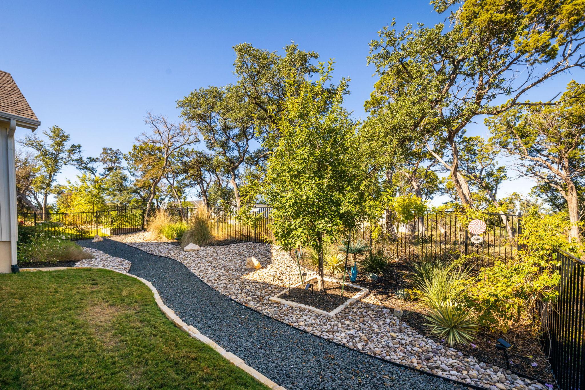 438 Playing Cypress Dr, San Marcos, TX 78666