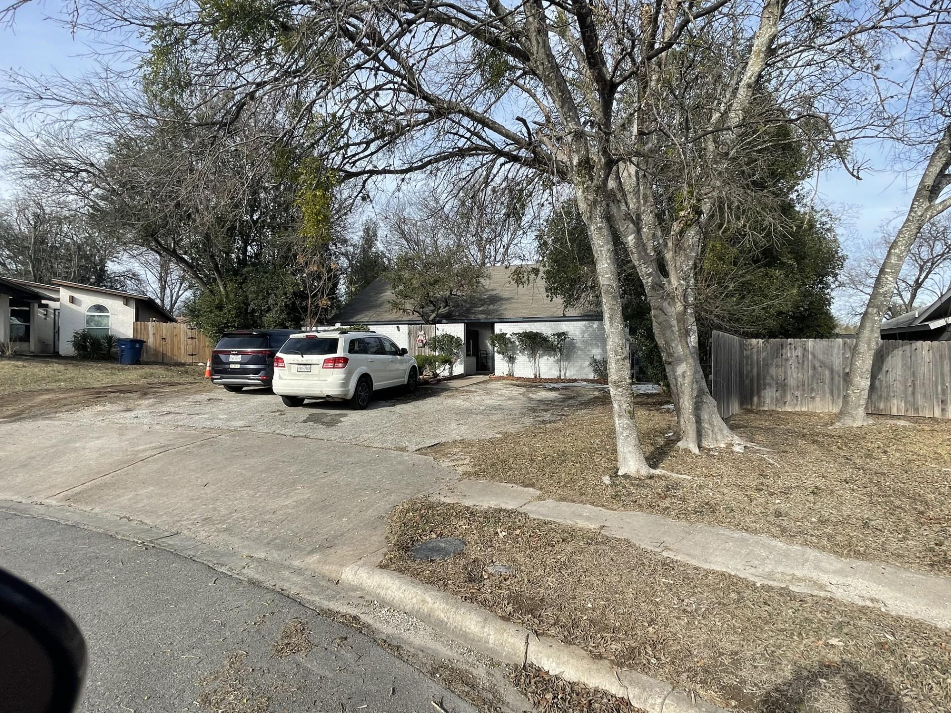 806 Plumpton Dr # A, Austin, TX 78745