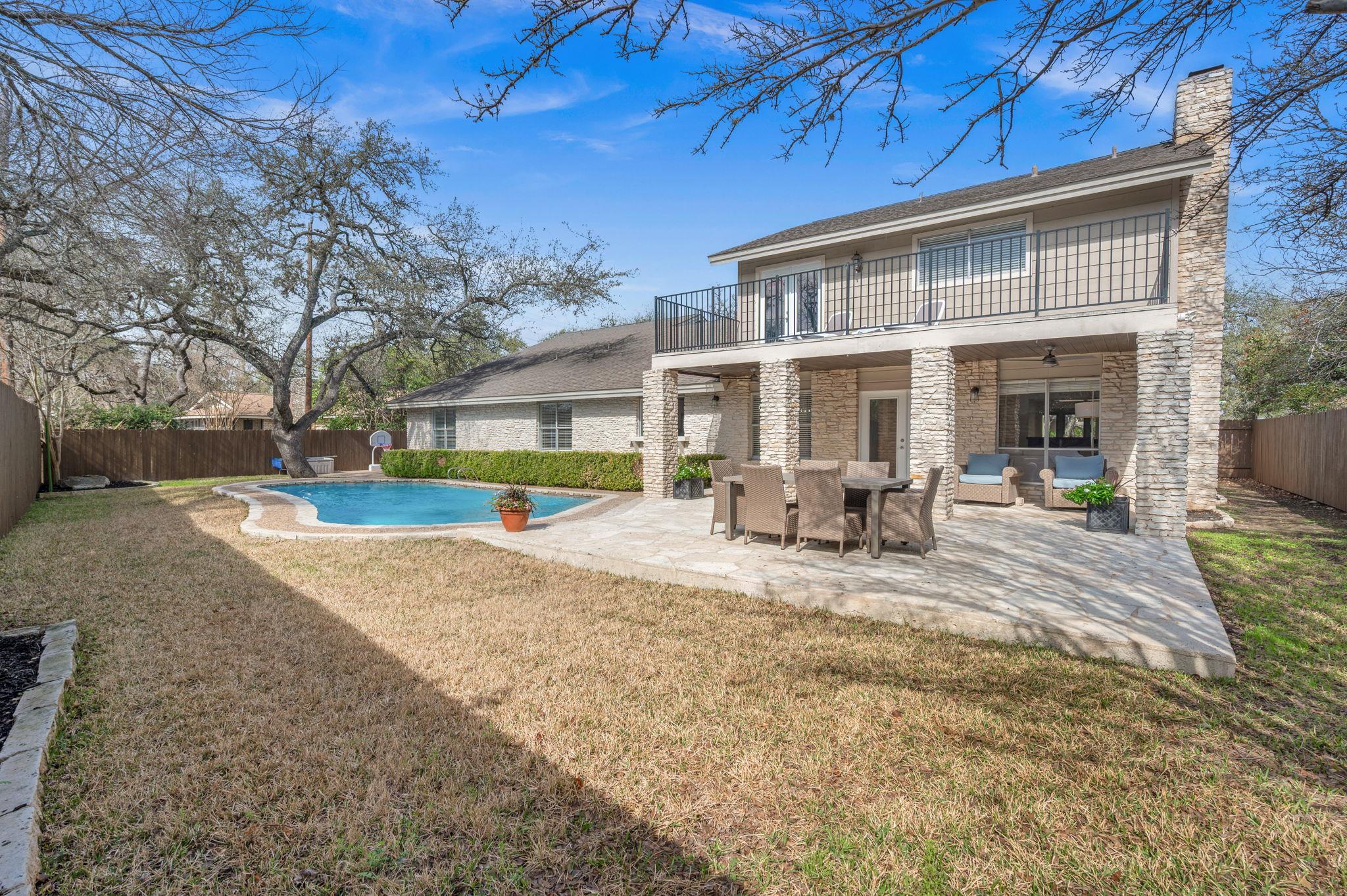 10601 Spicewood Pkwy, Austin, TX 78750