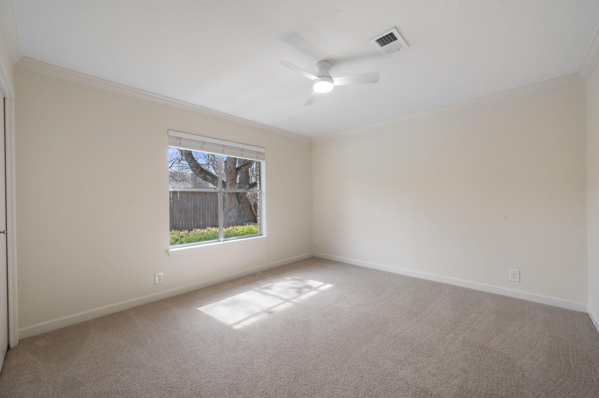 10601 Spicewood Pkwy, Austin, TX 78750