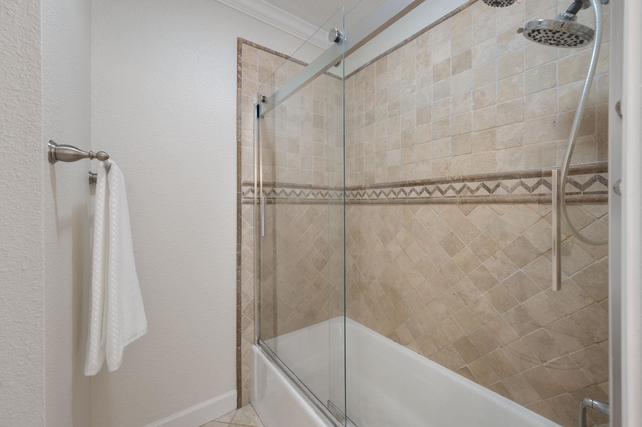 10601 Spicewood Pkwy, Austin, TX 78750