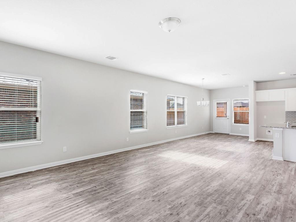 18434 Stevie Ray Dr, Round Rock, TX 78664