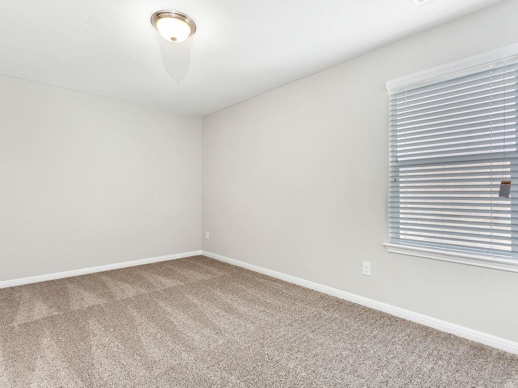 18434 Stevie Ray Dr, Round Rock, TX 78664