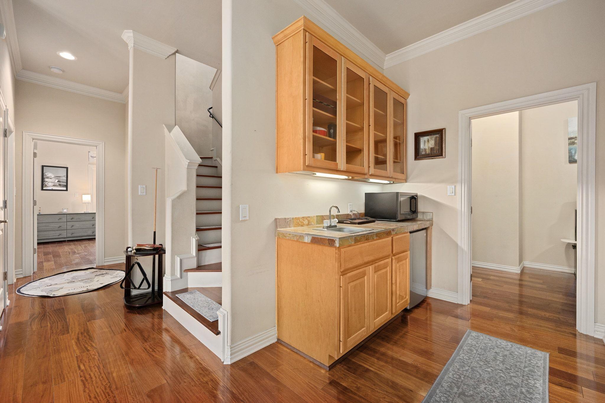 5600 SPURFLOWER Dr, Austin, TX 78759