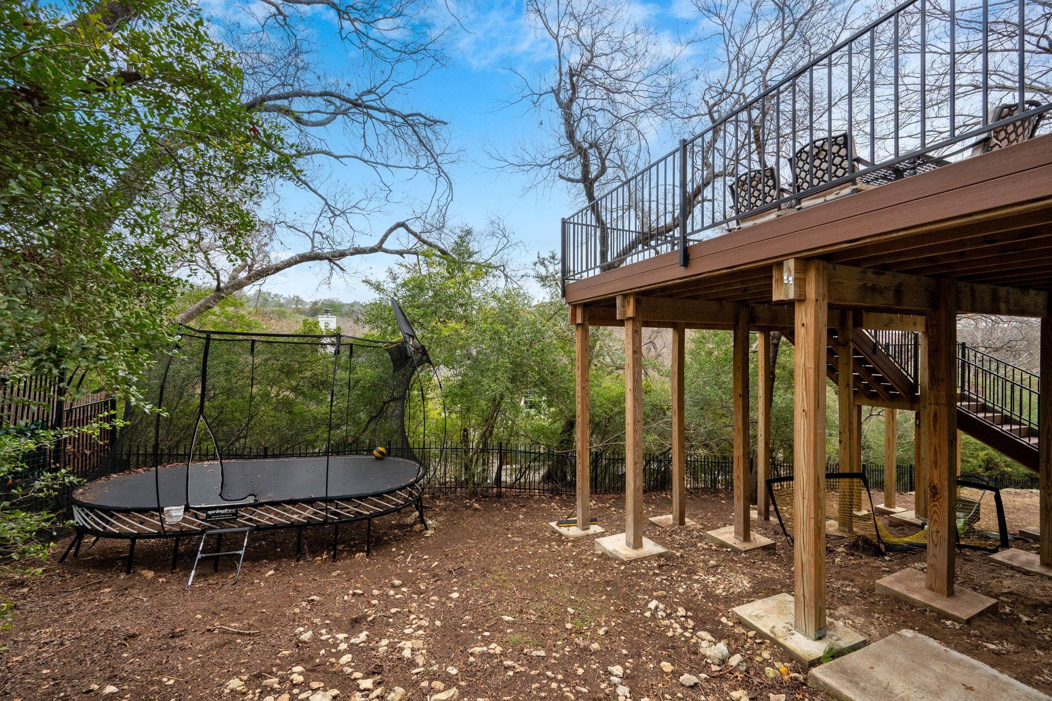 5600 SPURFLOWER Dr, Austin, TX 78759