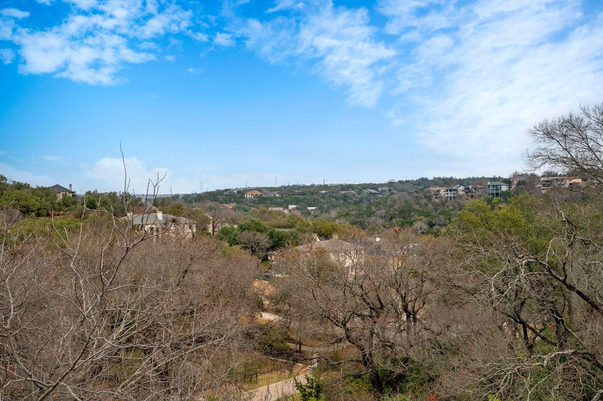 5600 SPURFLOWER Dr, Austin, TX 78759
