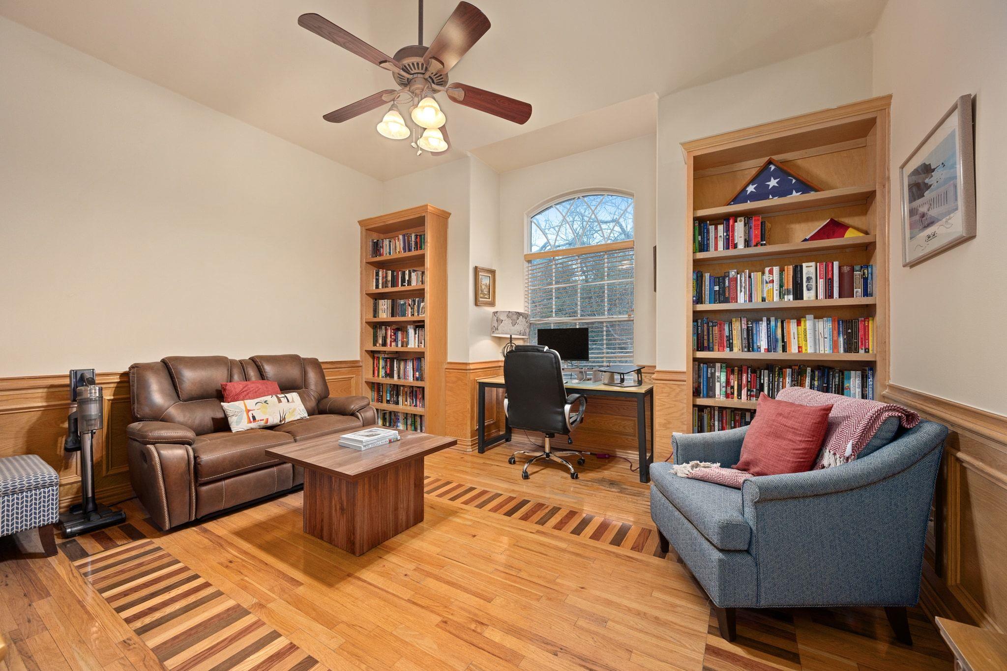 5600 SPURFLOWER Dr, Austin, TX 78759