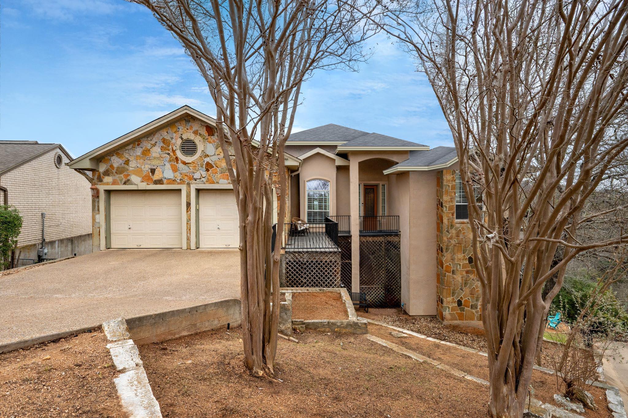 5600 SPURFLOWER Dr, Austin, TX 78759