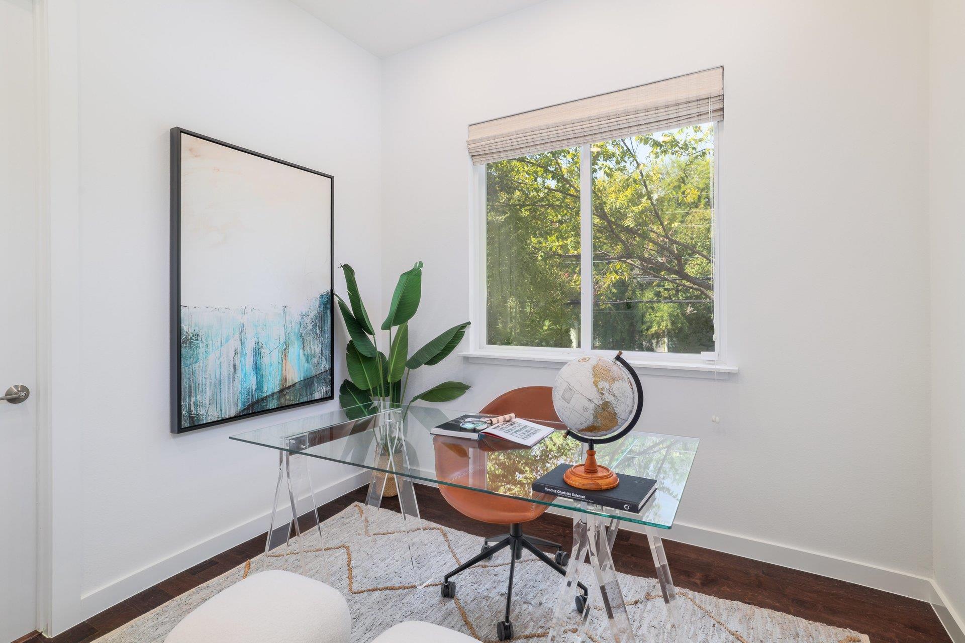 3911 Duval St # 2, Austin, TX 78751