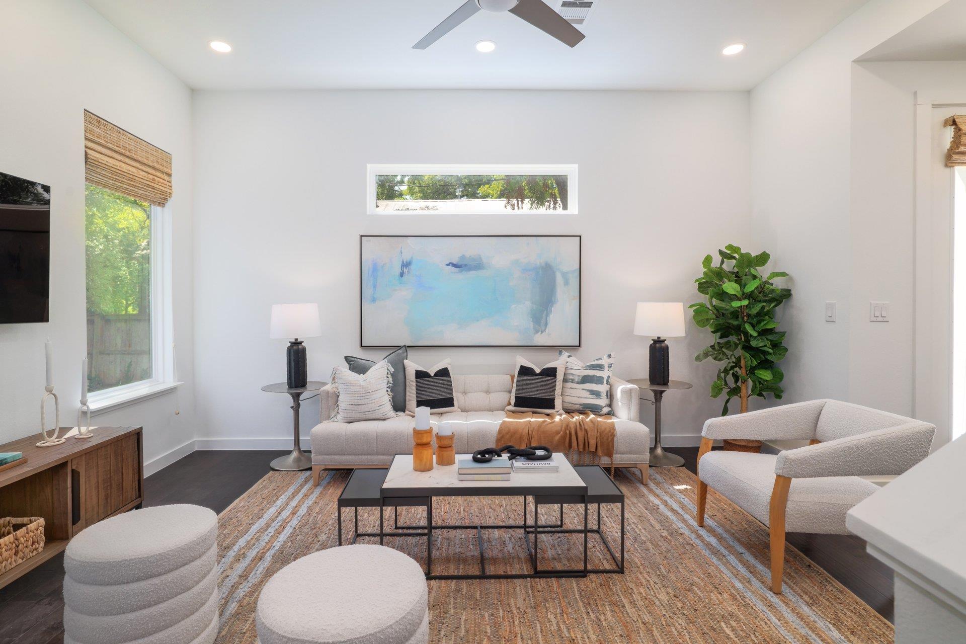 3911 Duval St # 2, Austin, TX 78751