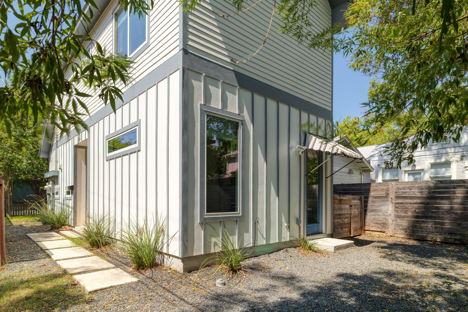 3911 Duval St # 2, Austin, TX 78751