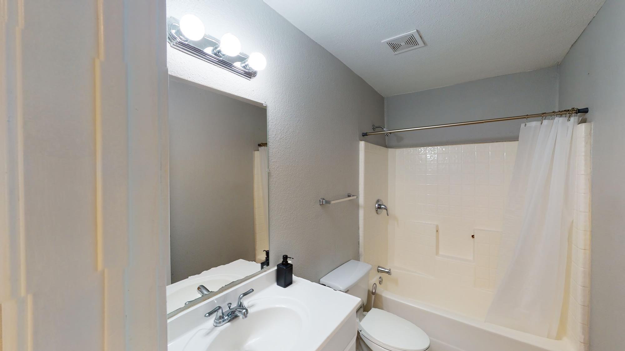 5105 Spruce Cv # A, Austin, TX 78744