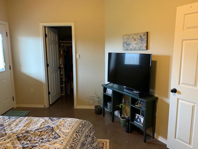 577 JACK RABBIT Ln # B, Buda, TX 78610