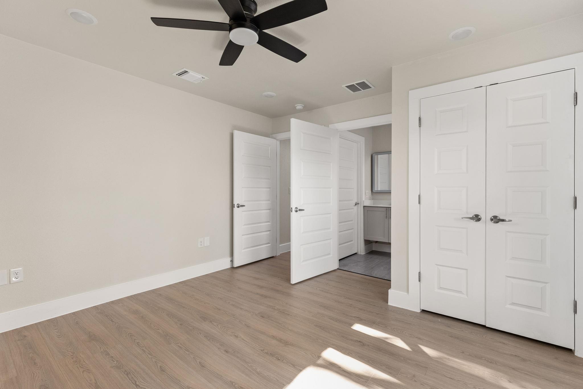 10101 Woodhaven Dr, Austin, TX 78753