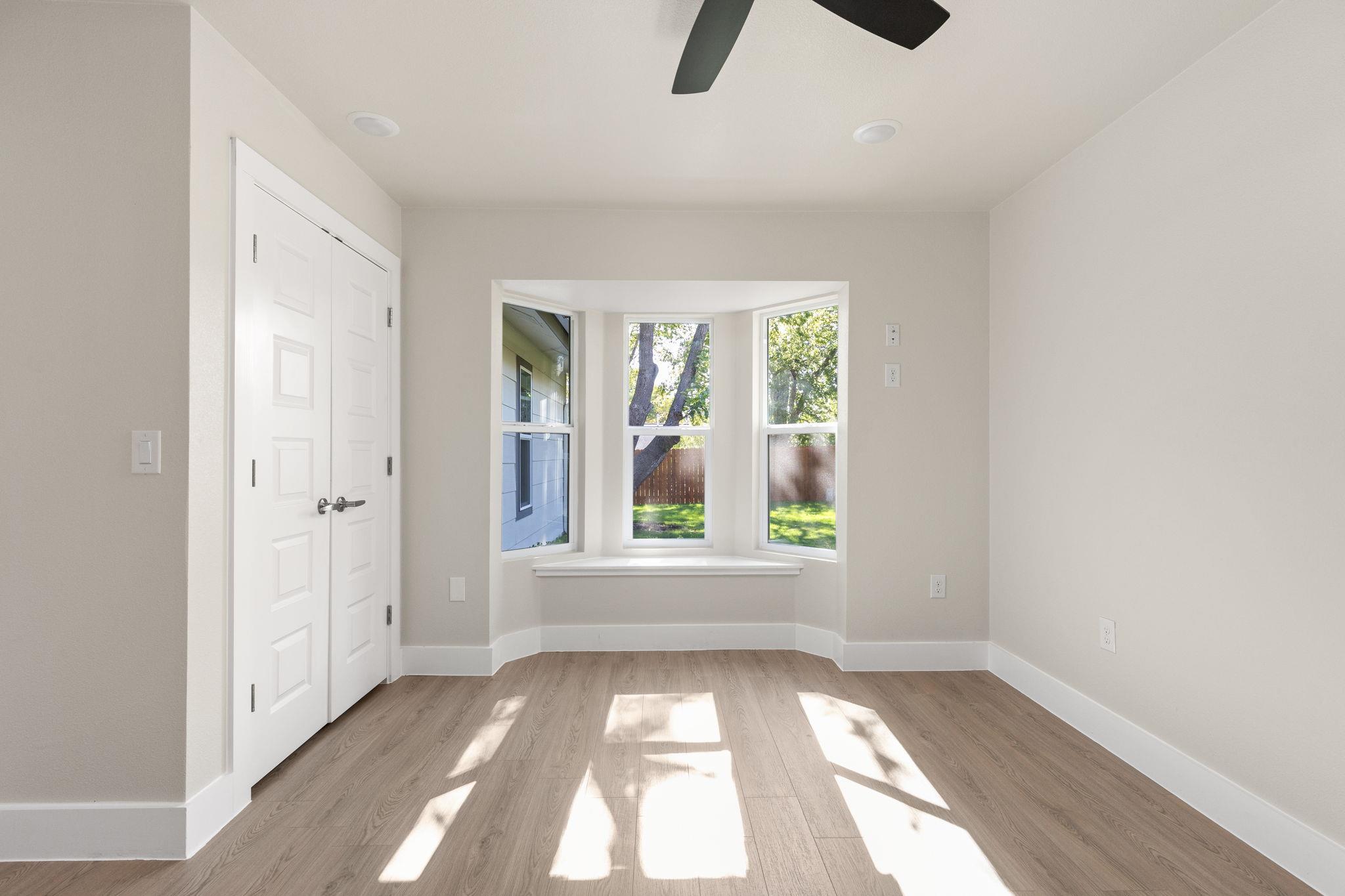 10101 Woodhaven Dr, Austin, TX 78753