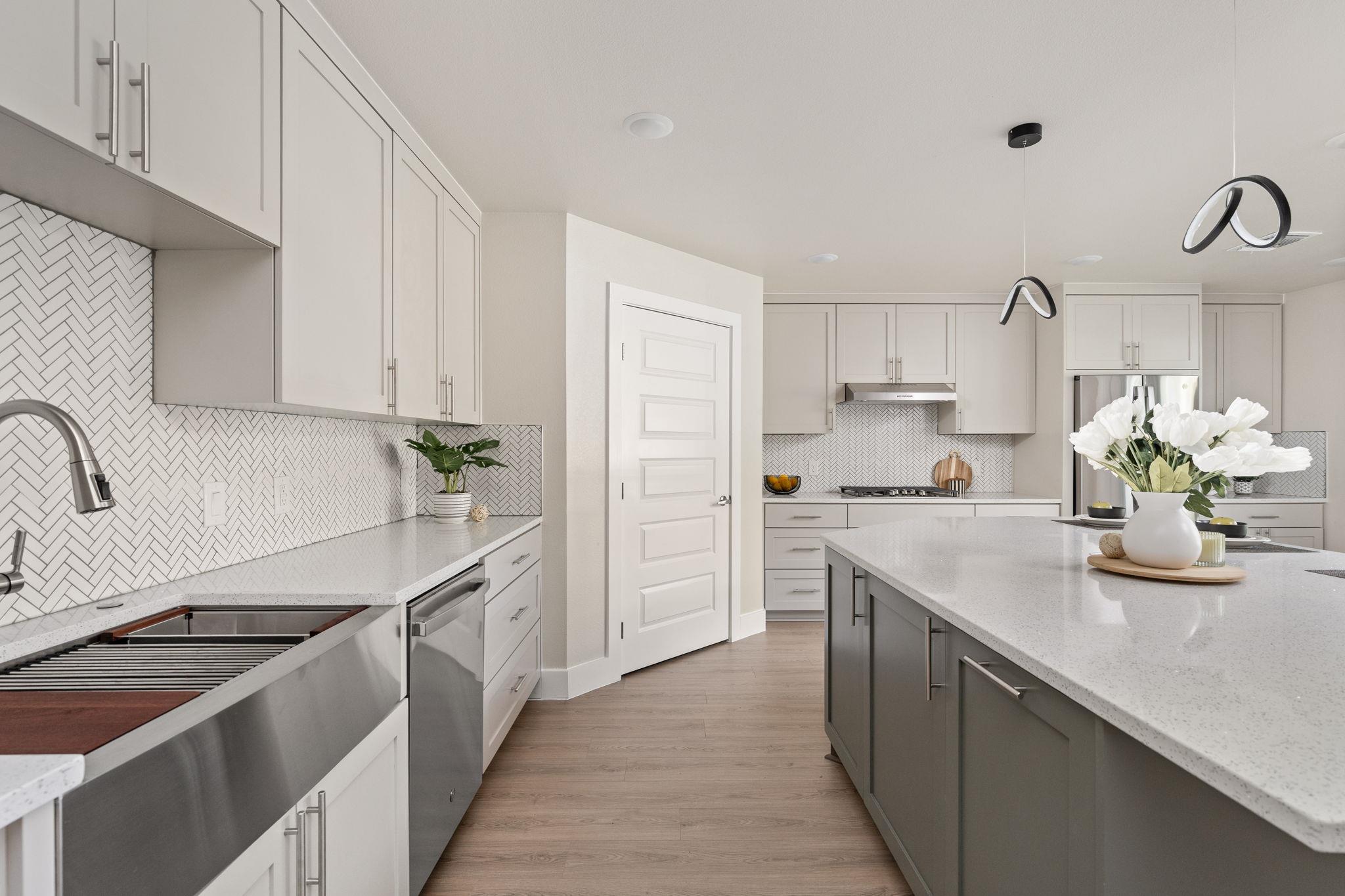 10101 Woodhaven Dr, Austin, TX 78753