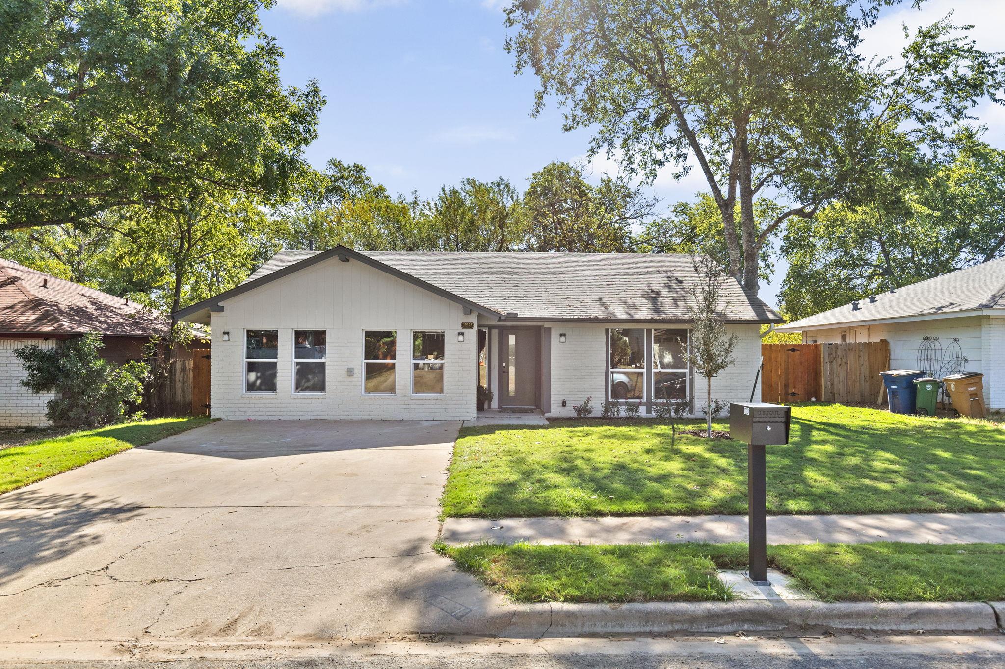 10101 Woodhaven Dr, Austin, TX 78753