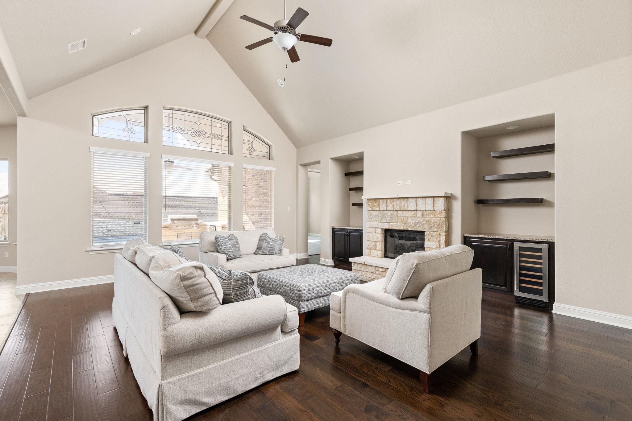 168 Rocky Spot Dr, Austin, TX 78737