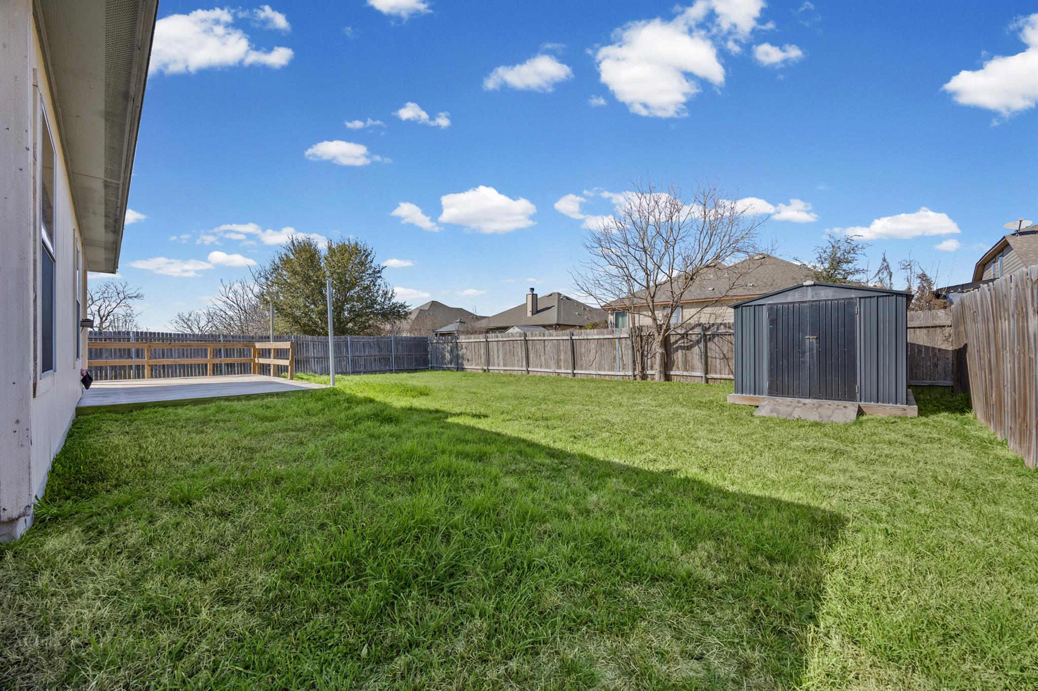 120 Almquist St, Hutto, TX 78634