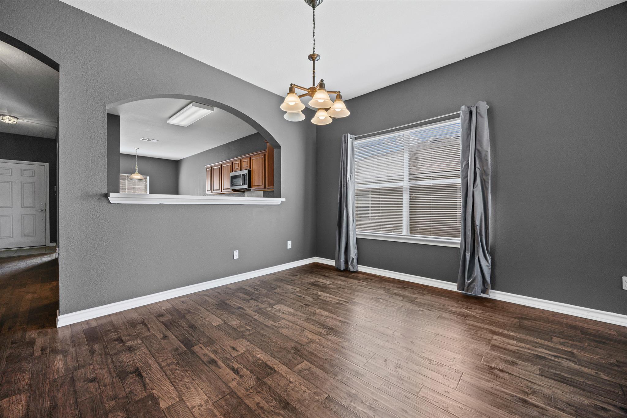 120 Almquist St, Hutto, TX 78634