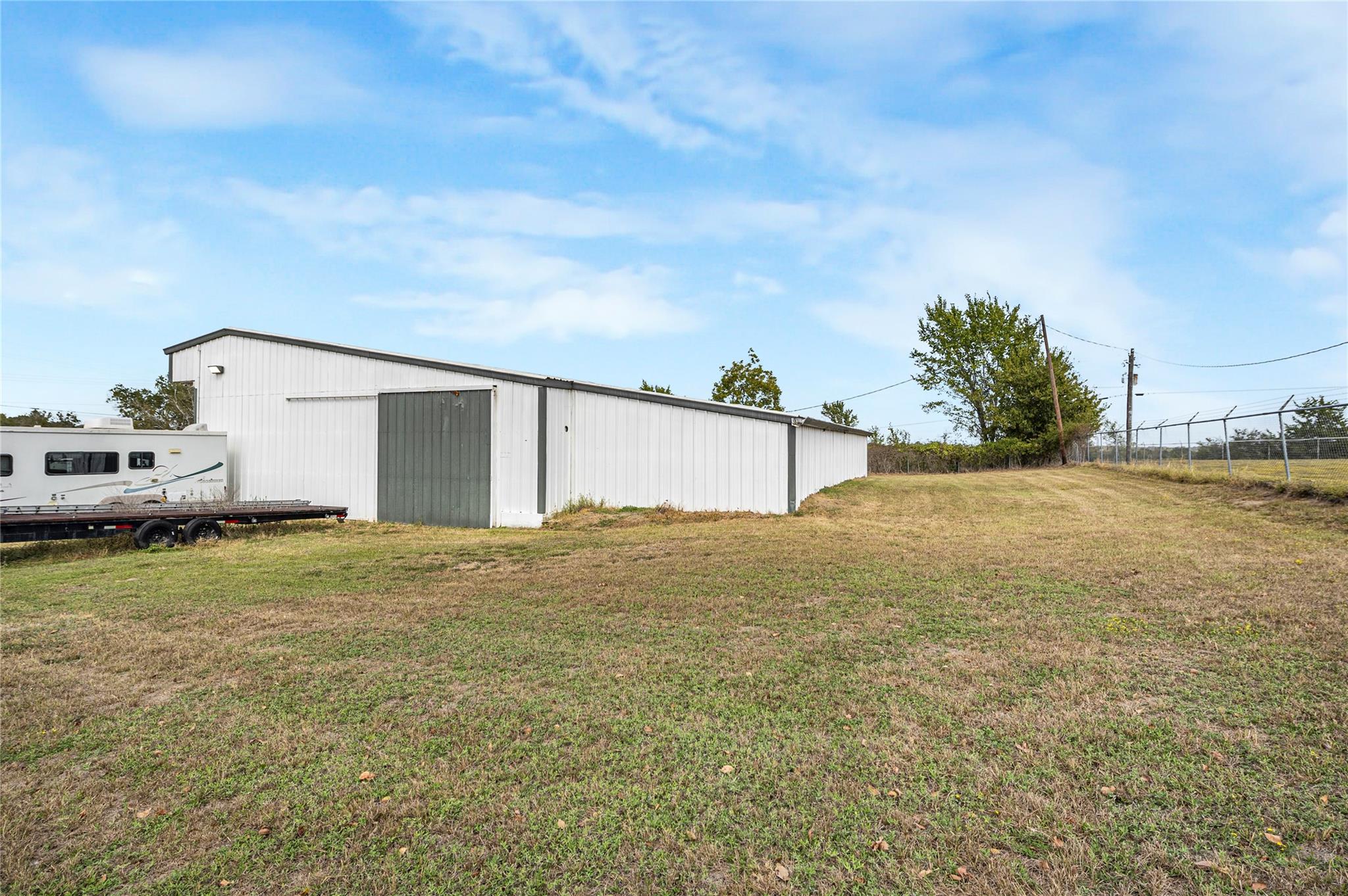 185 County Road 107, Caldwell, TX 77836