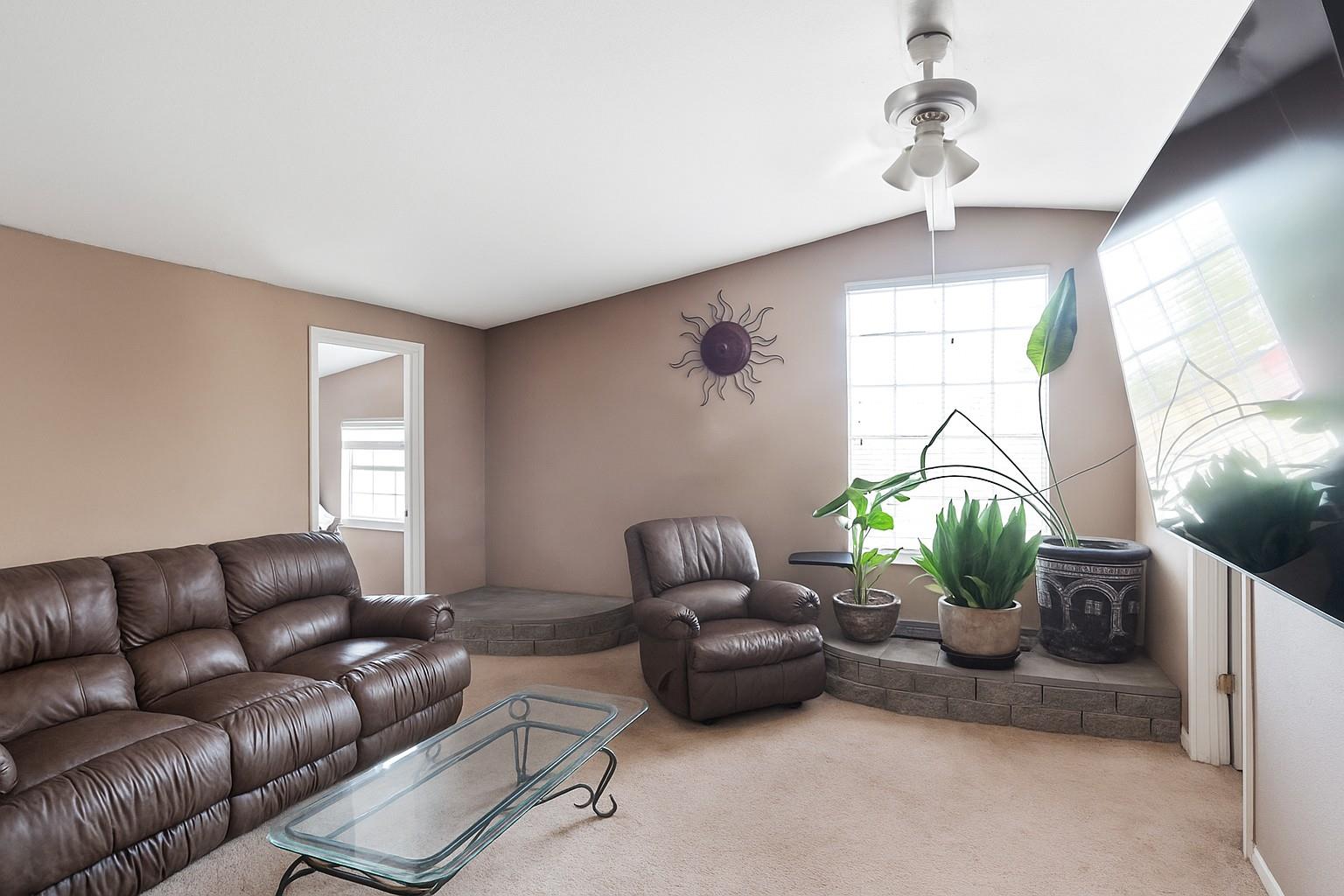 185 County Road 107, Caldwell, TX 77836