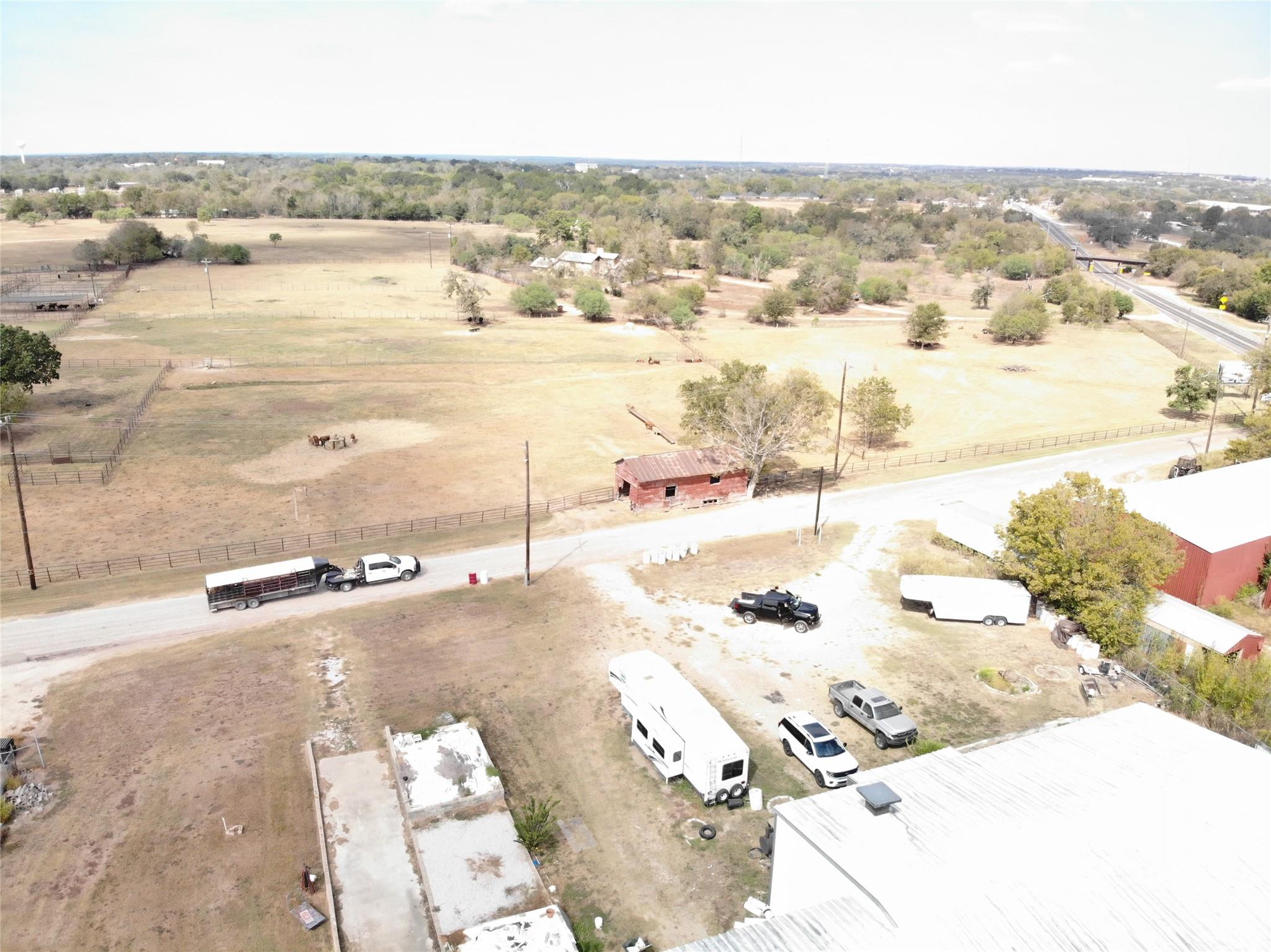 185 County Road 107, Caldwell, TX 77836