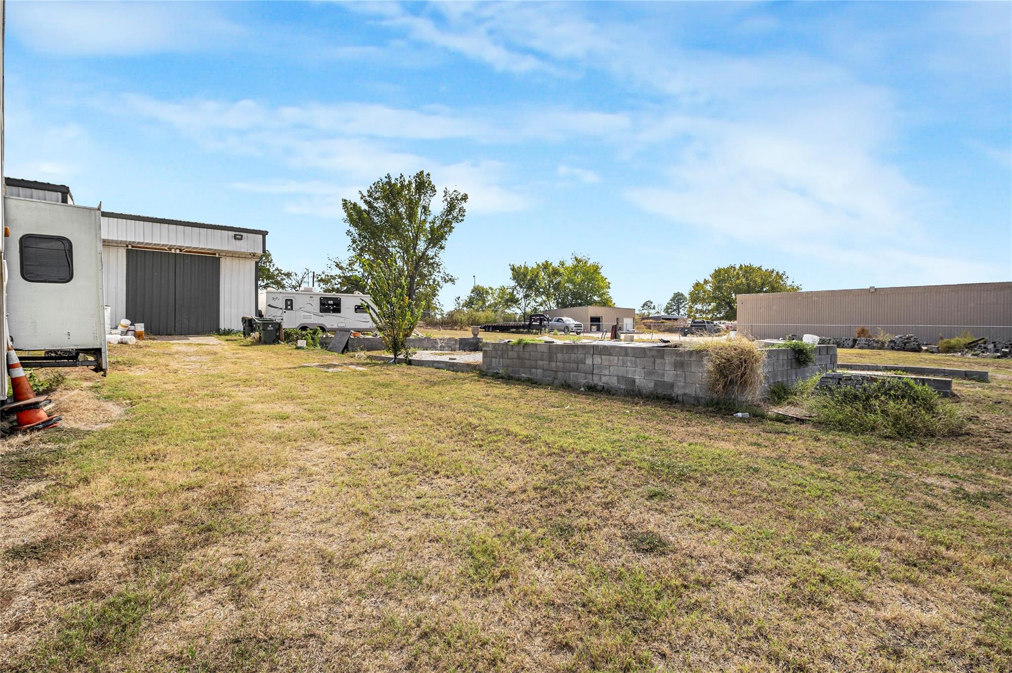 185 County Road 107, Caldwell, TX 77836