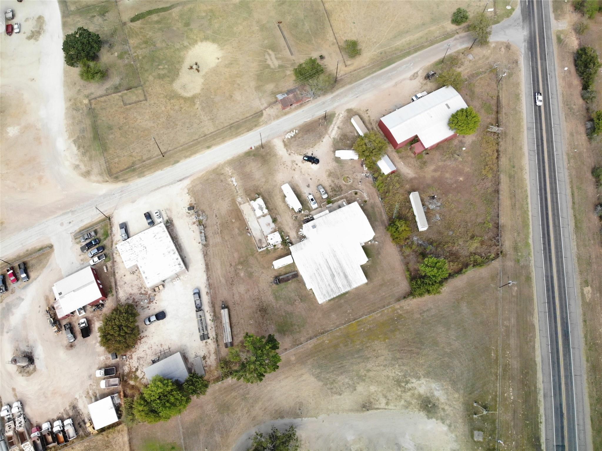 185 County Road 107, Caldwell, TX 77836