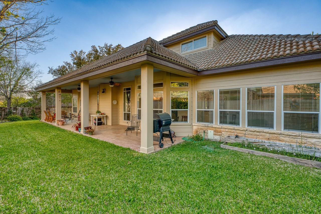 269 Quail St, Meadowlakes, TX 78654