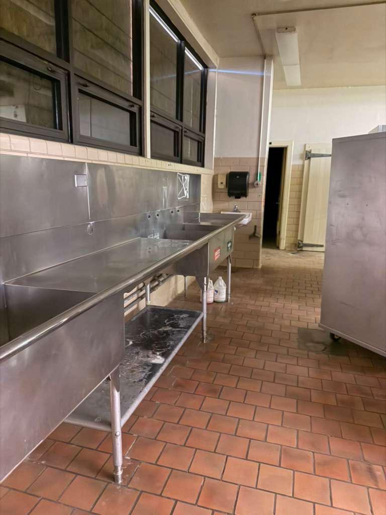 300 Oak Ave, Dumas, TX 79029