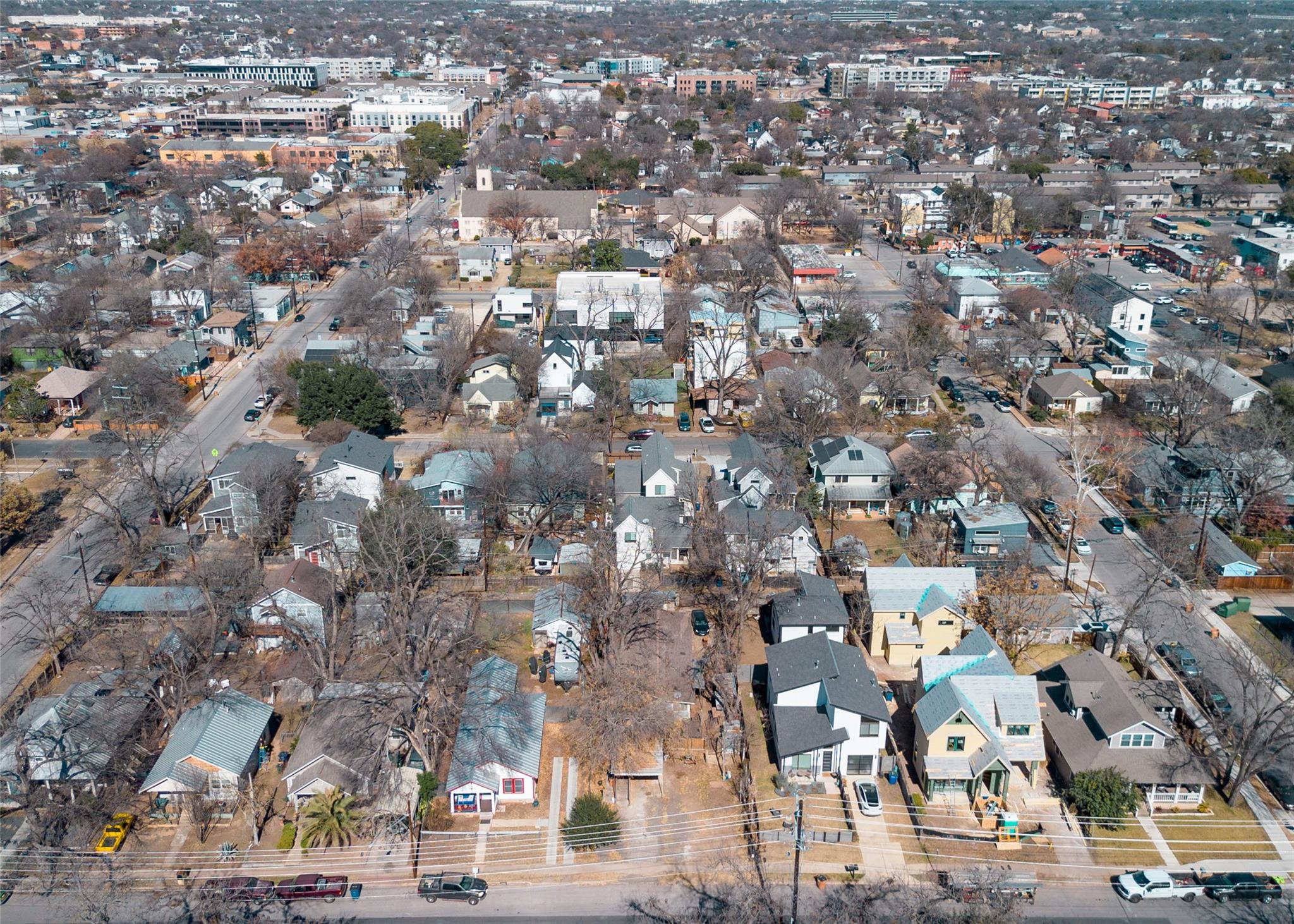 2208 Canterbury St, Austin, TX 78702