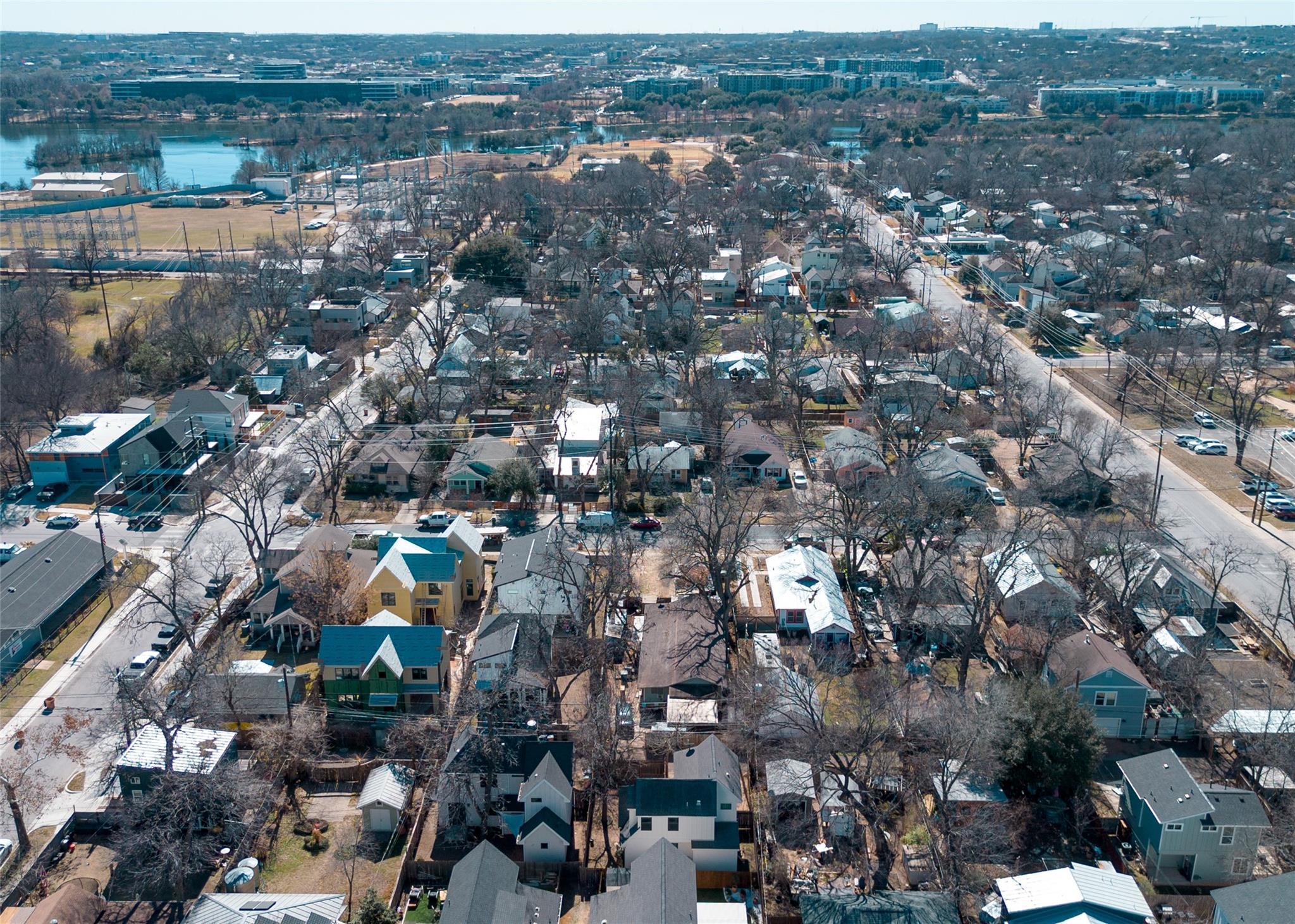 2208 Canterbury St, Austin, TX 78702