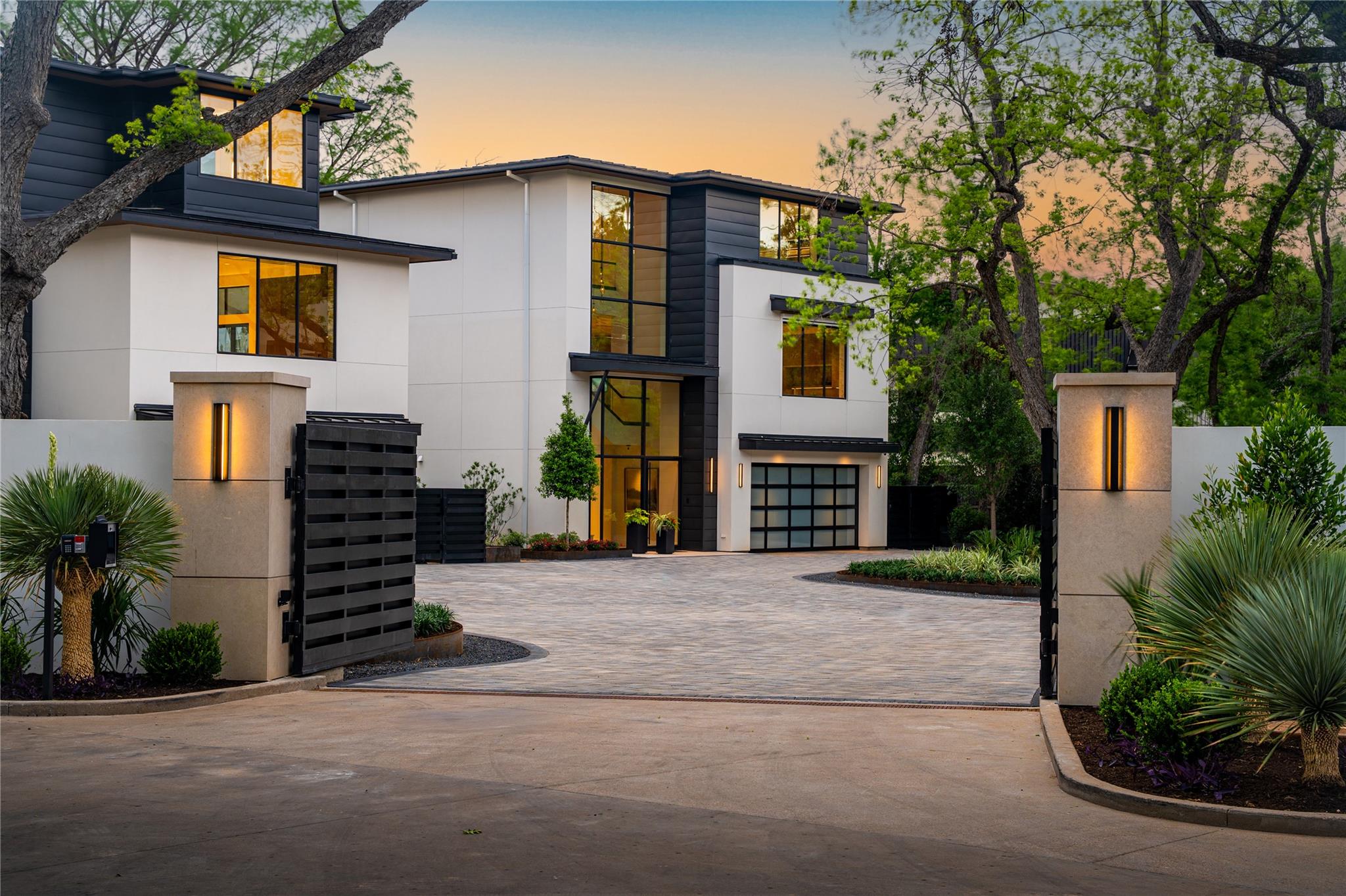 2503 Westlake Dr # 201, Austin, TX 78746