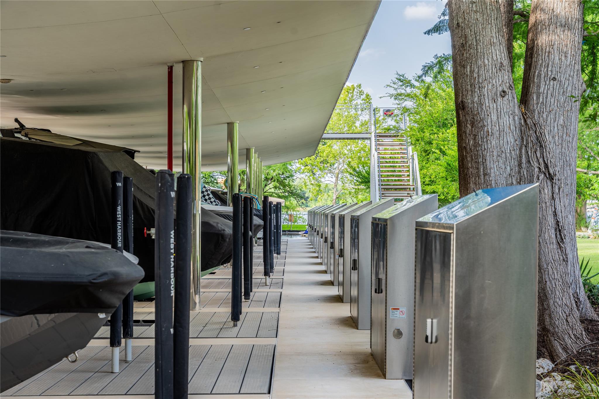 2503 Westlake Dr # 201, Austin, TX 78746