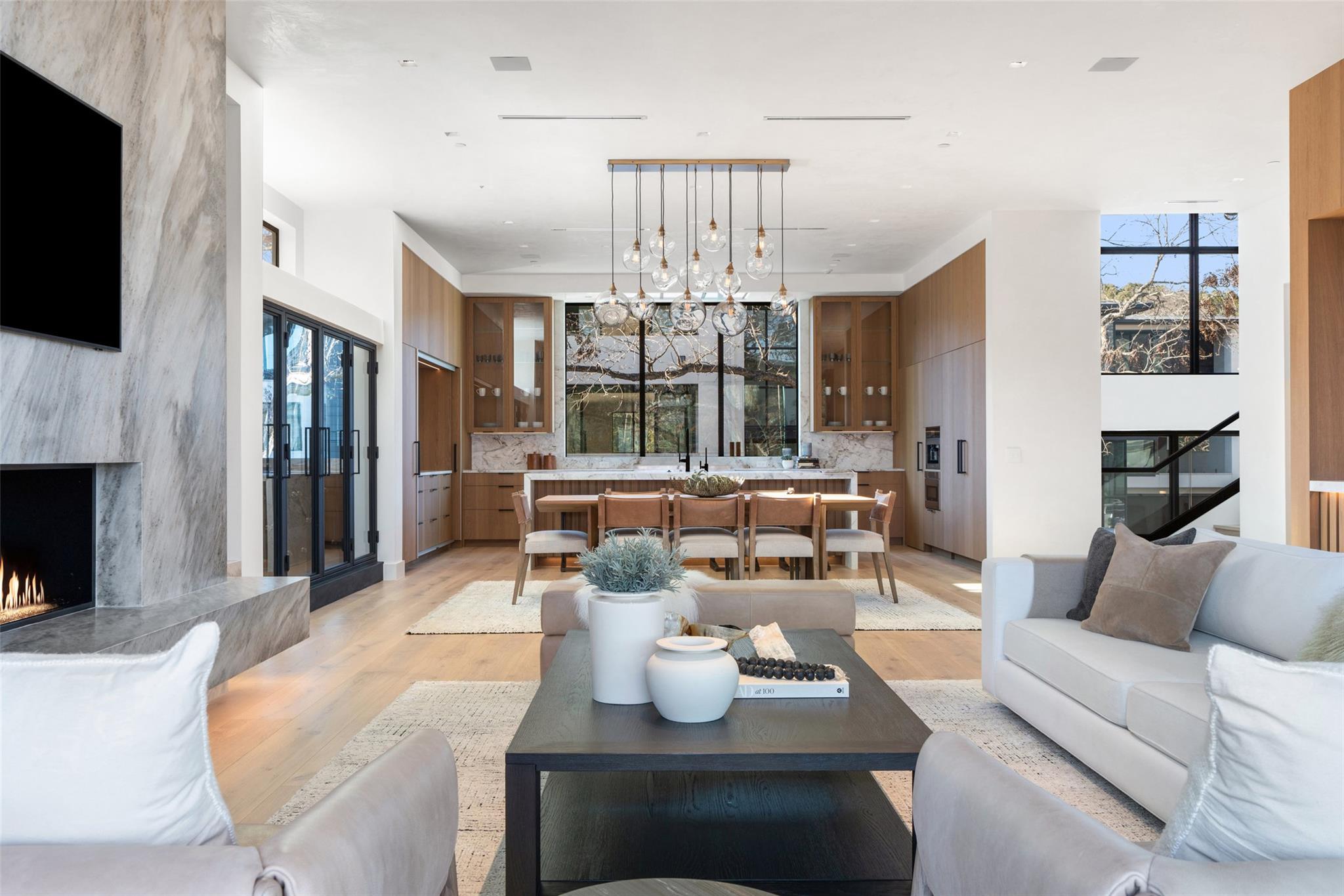 2503 Westlake Dr # 201, Austin, TX 78746