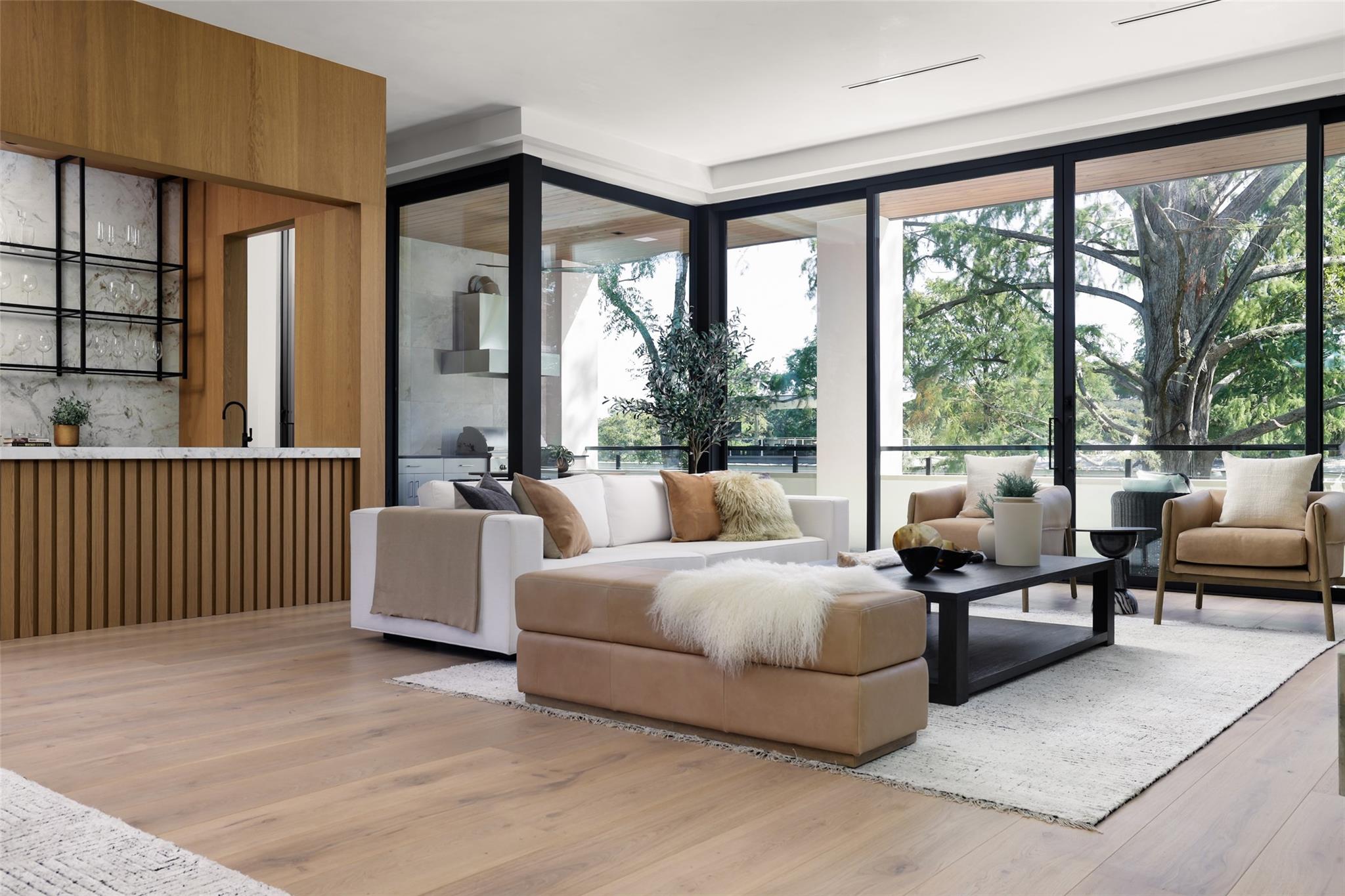 2503 Westlake Dr # 201, Austin, TX 78746