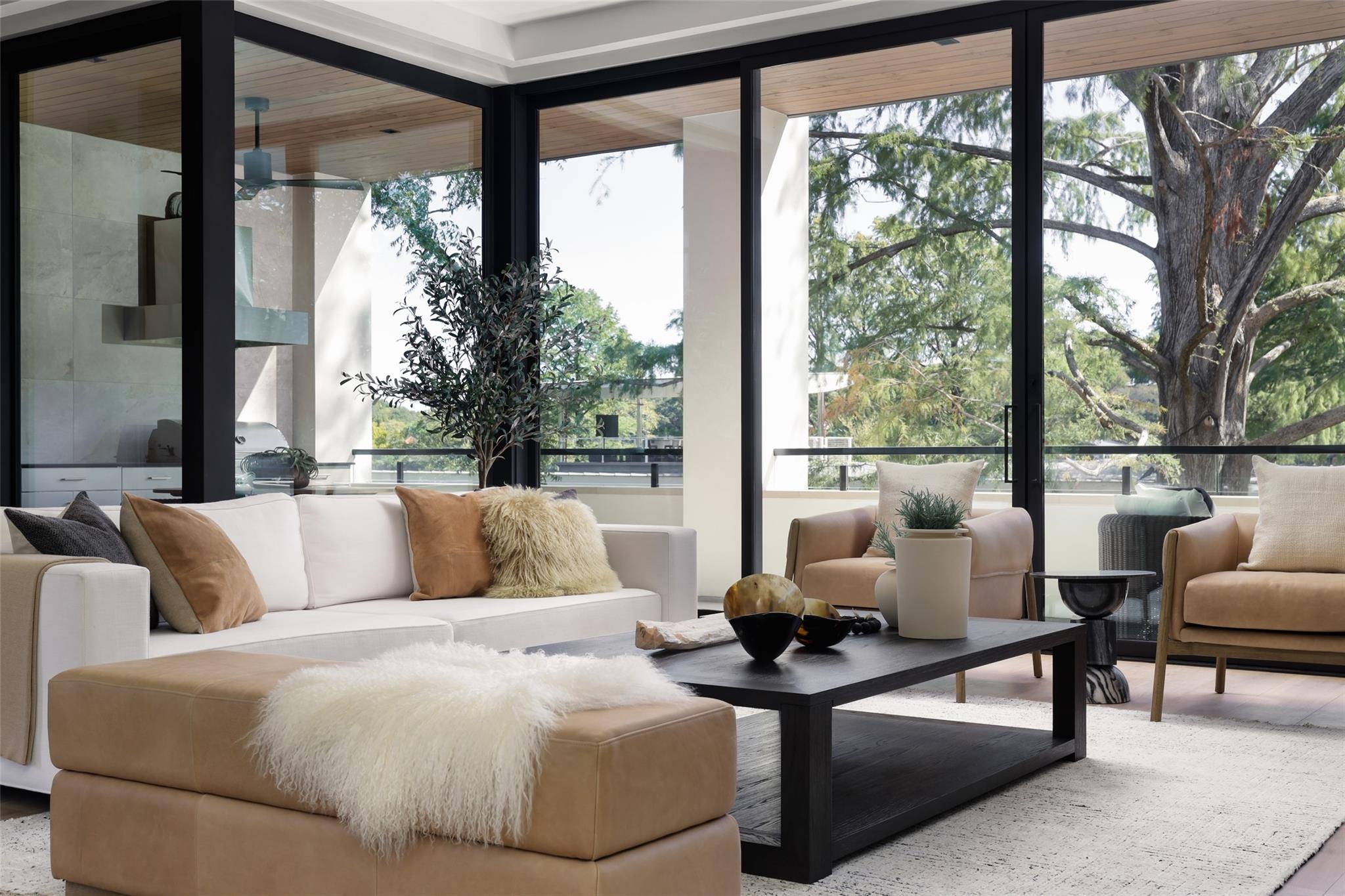 2503 Westlake Dr # 201, Austin, TX 78746