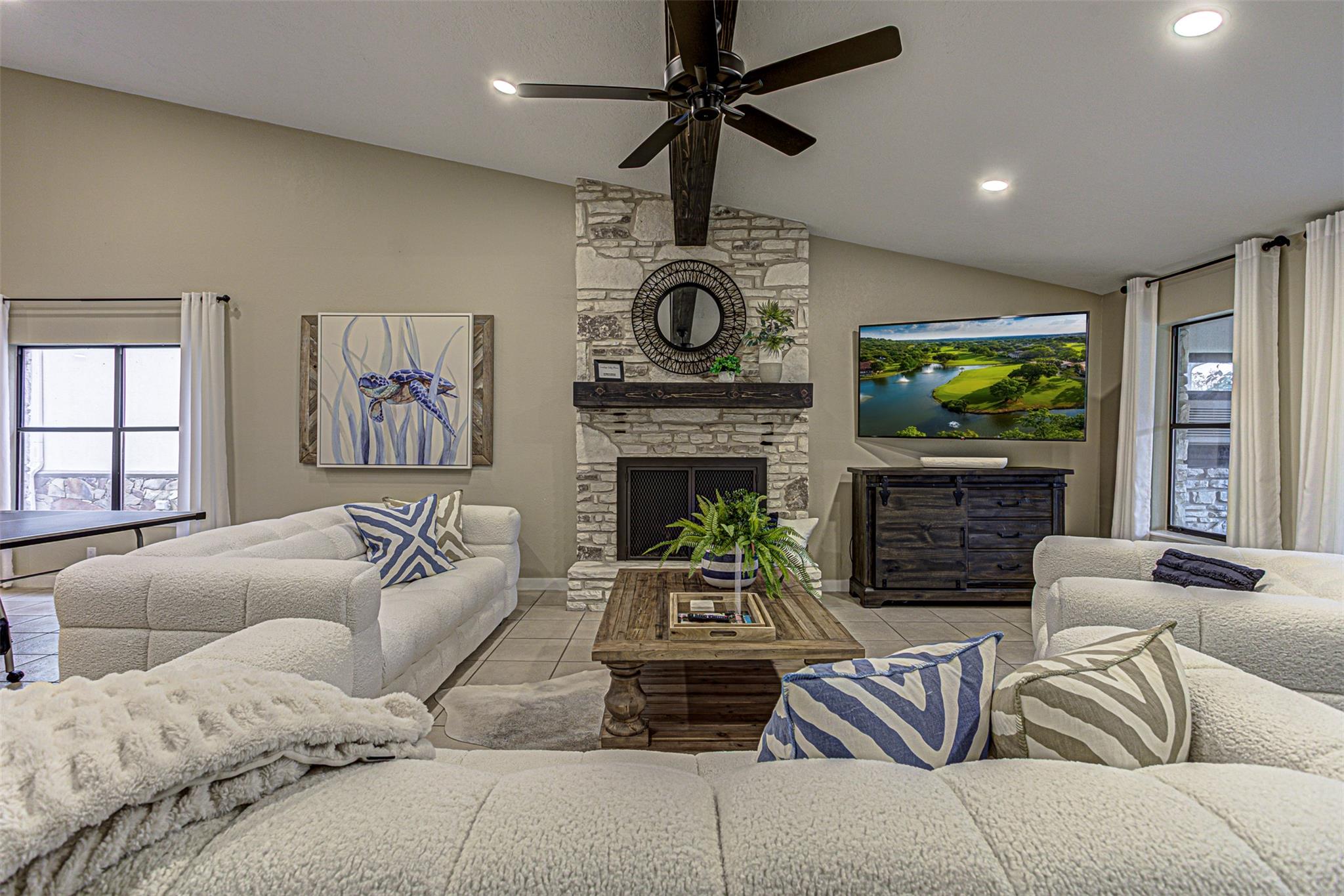 103 Oasis St # A, Horseshoe Bay, TX 78657