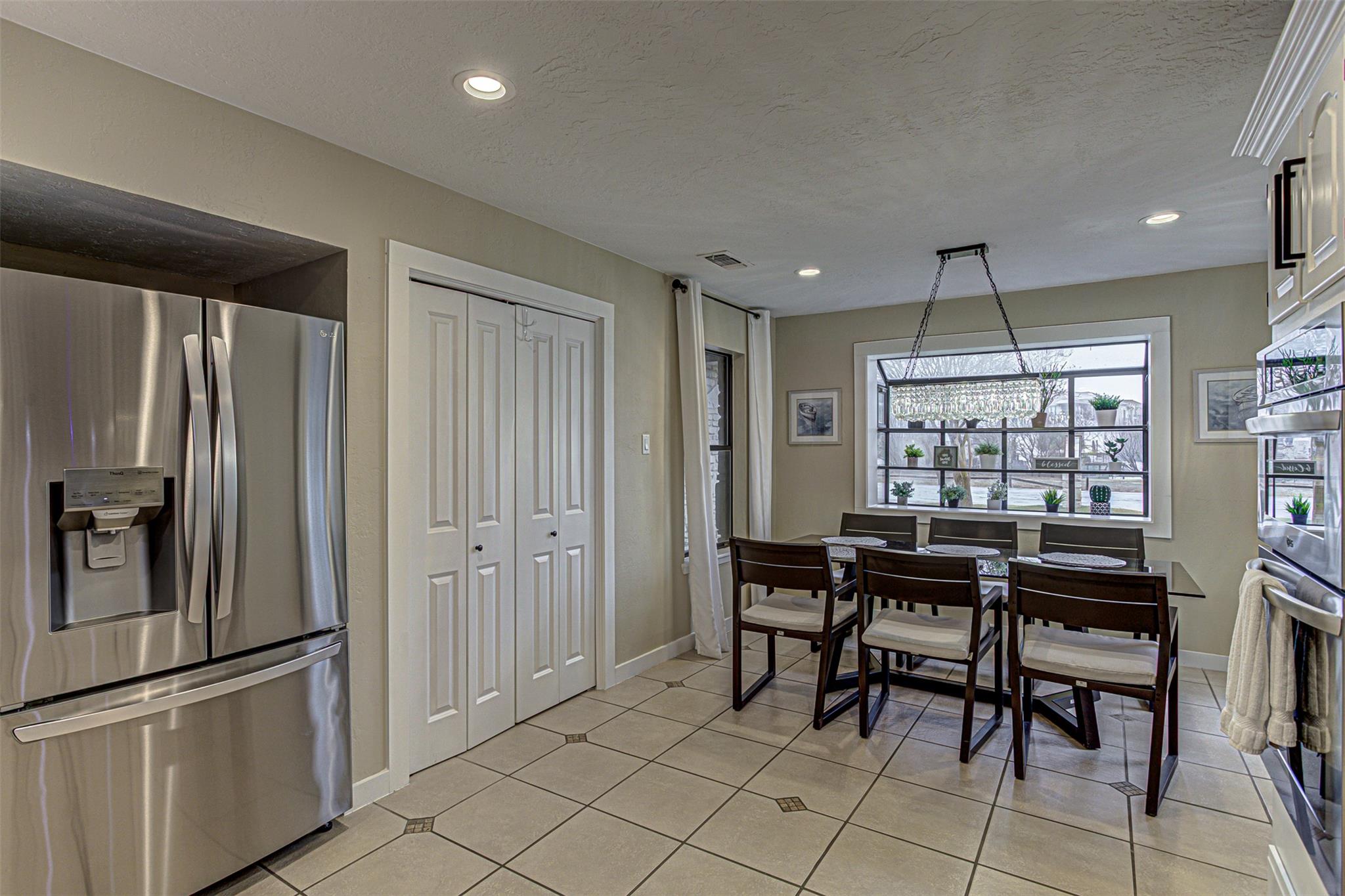 103 Oasis St # A, Horseshoe Bay, TX 78657