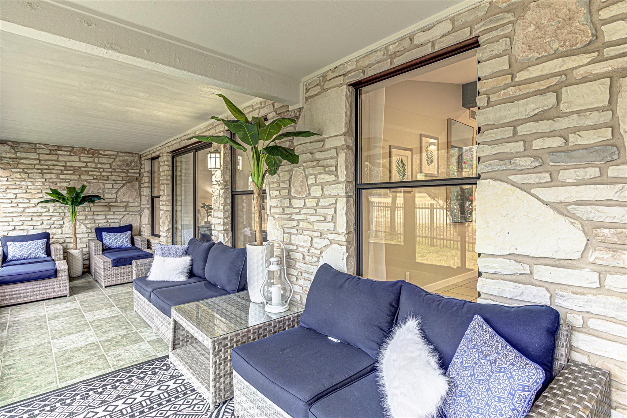 103 Oasis St # A, Horseshoe Bay, TX 78657