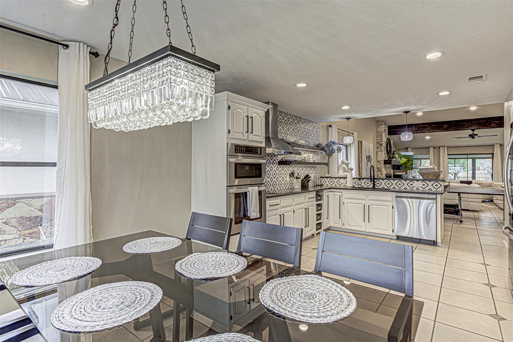 103 Oasis St # A, Horseshoe Bay, TX 78657