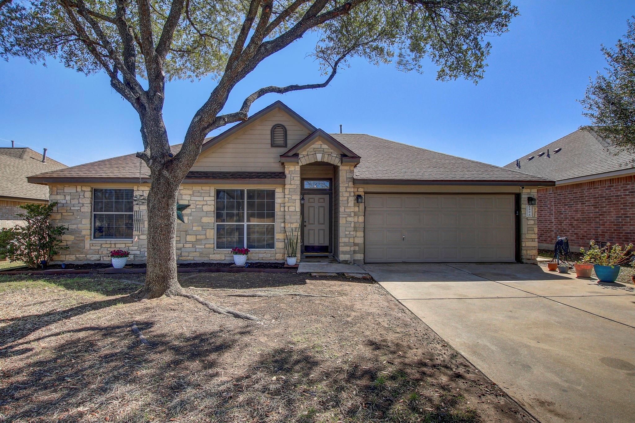 806 Ridge View Dr, Leander, TX 78641