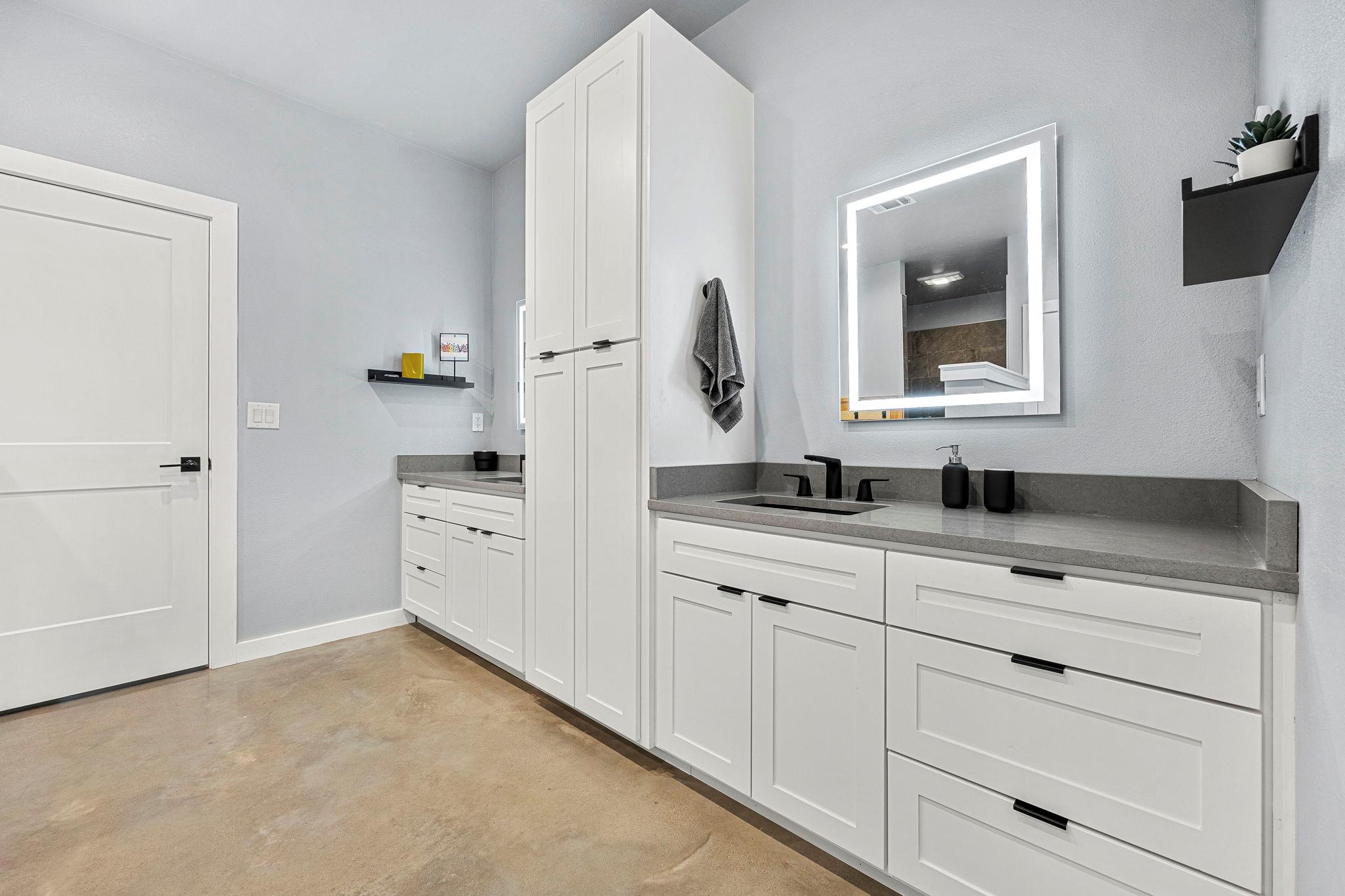 319 Impala Ln, Lampasas, TX 76550