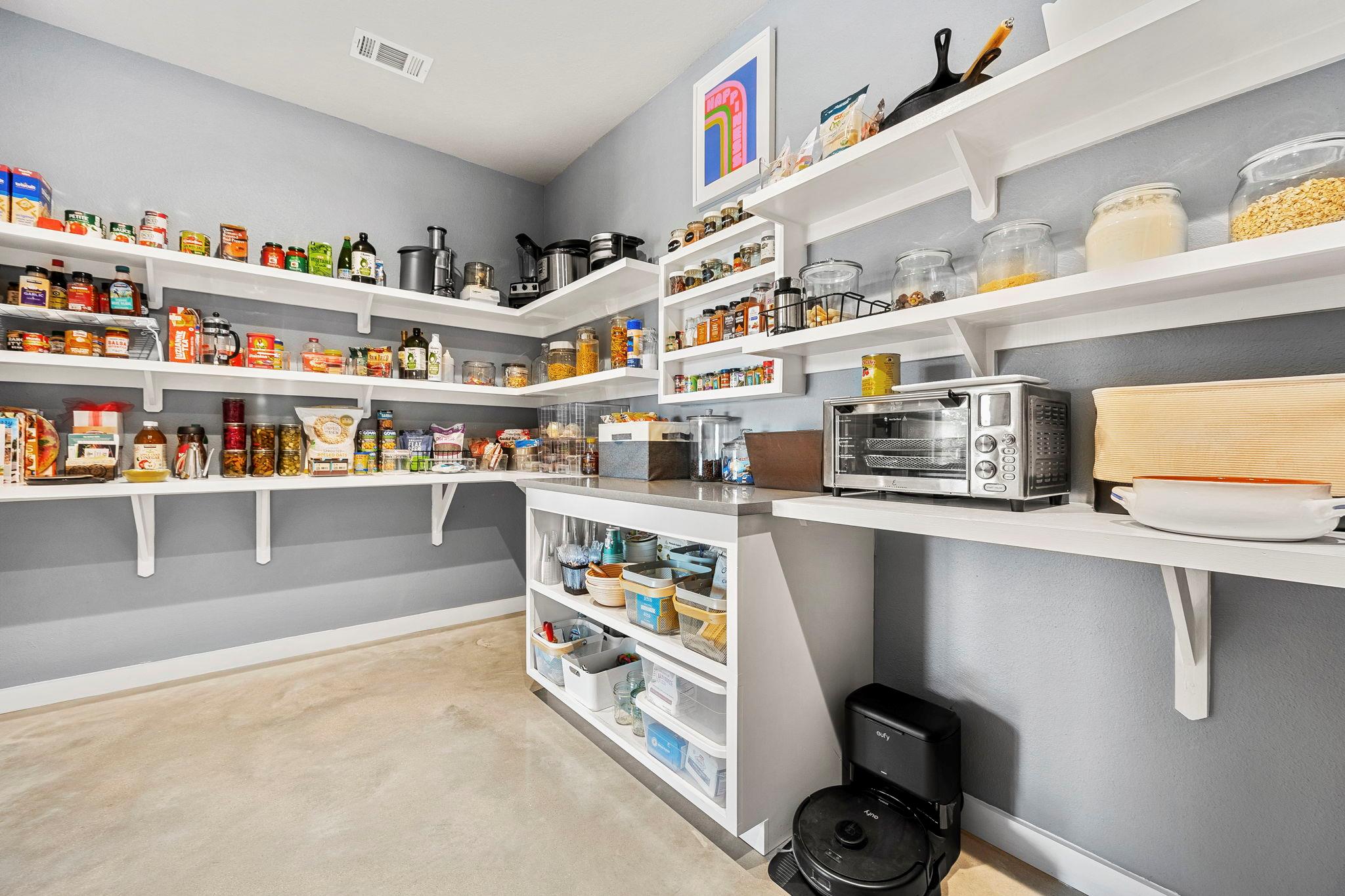 319 Impala Ln, Lampasas, TX 76550